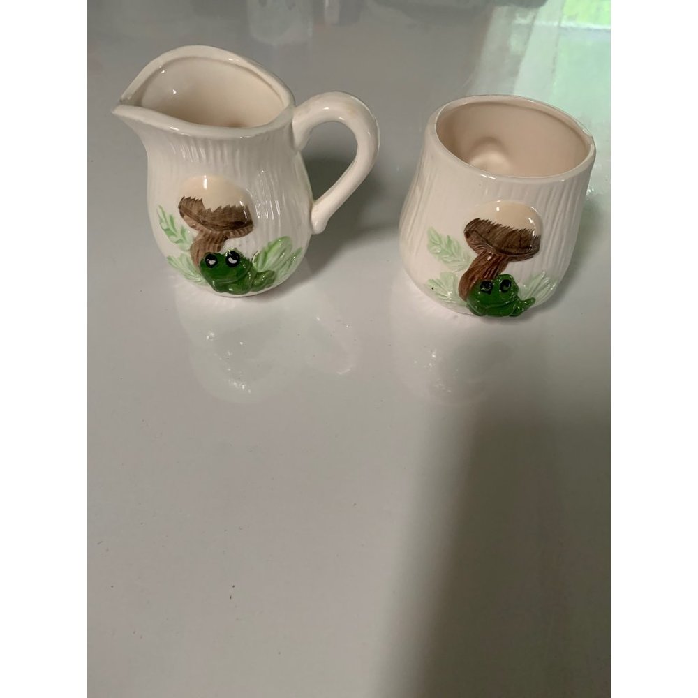 Vintage Ceramic Coffee and Sugar Dish Mushroom Frogs *Missing Lid - Picture 3 of 7